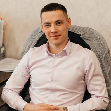 Савичев Д.Ю. Савичев Д.Ю.>